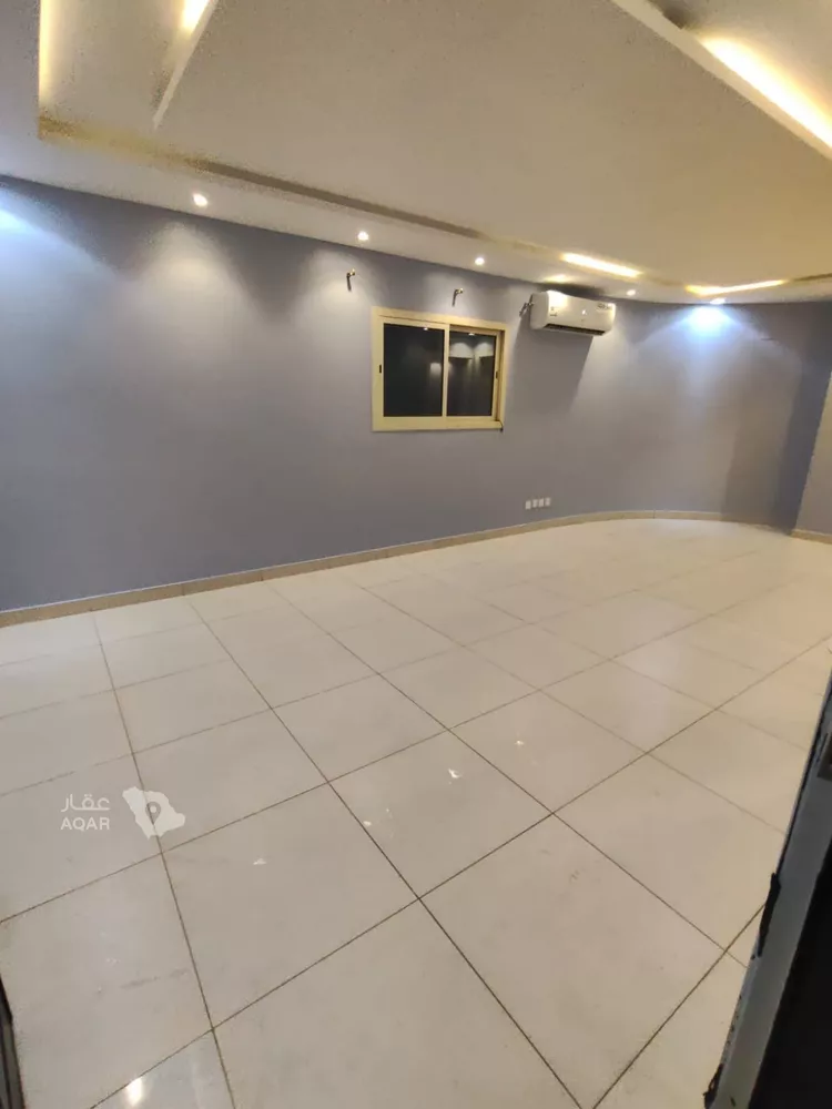 Studio for rent in Riyadh Al Khaleej 4