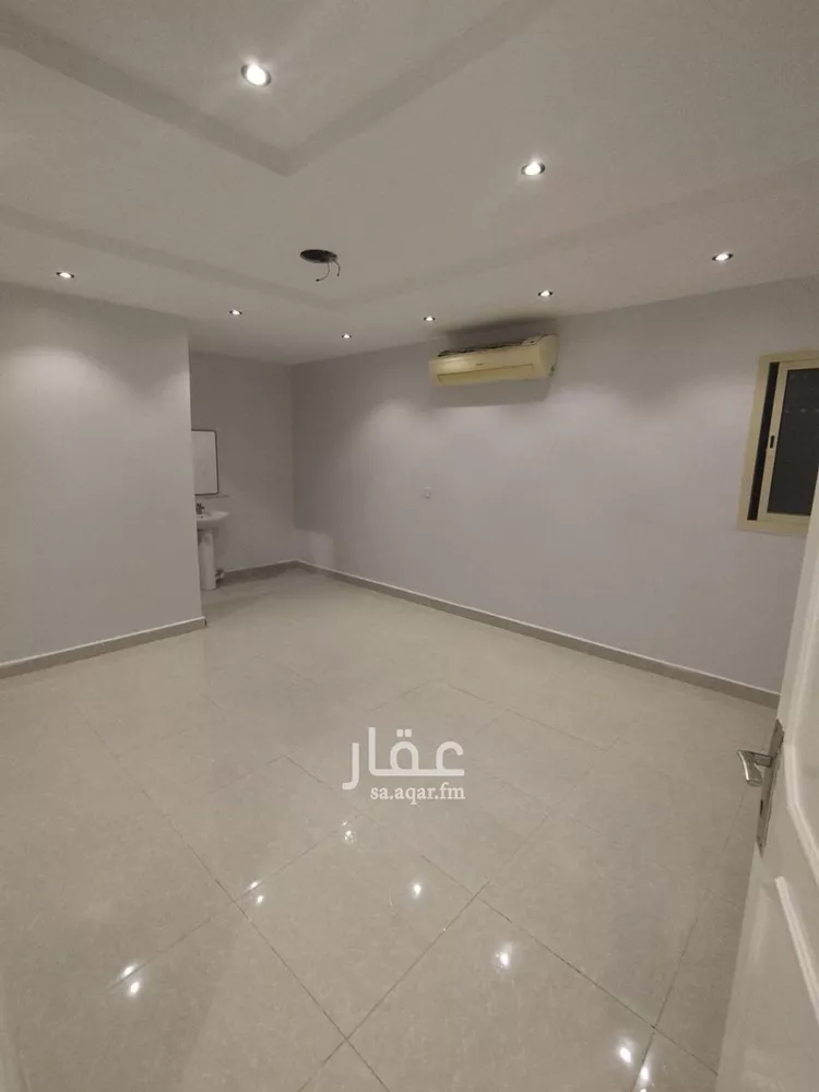شقة للإيجار في شارع الشهارين, حي اليرموك, مدينة الرياض, منطقة الرياض صورة 3