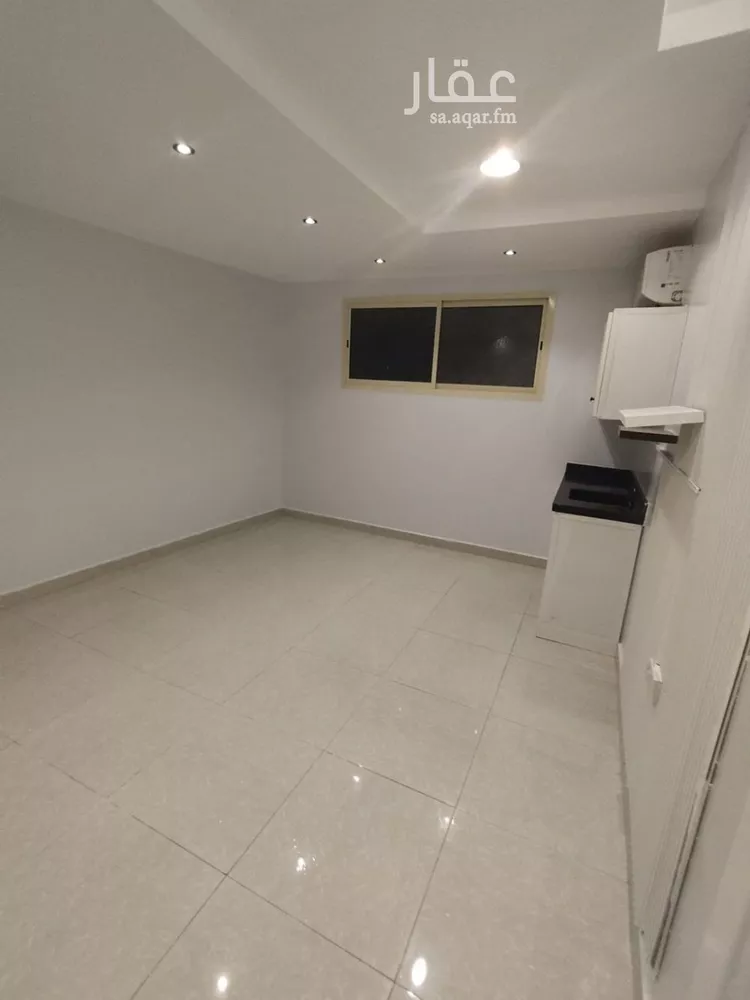 شقة للإيجار في شارع الشهارين, حي اليرموك, مدينة الرياض, منطقة الرياض