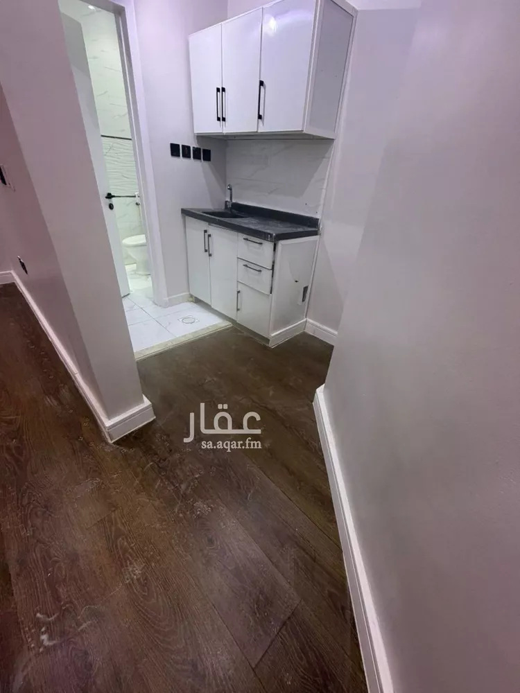 شقة للإيجار في شارع حمزة الكندي, حي النفل, مدينة الرياض, منطقة الرياض صورة 5