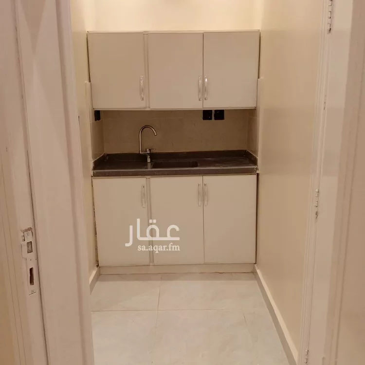 شقة للإيجار في شارع وادي المناقب, حي الشهداء, مدينة الرياض, منطقة الرياض صورة 2