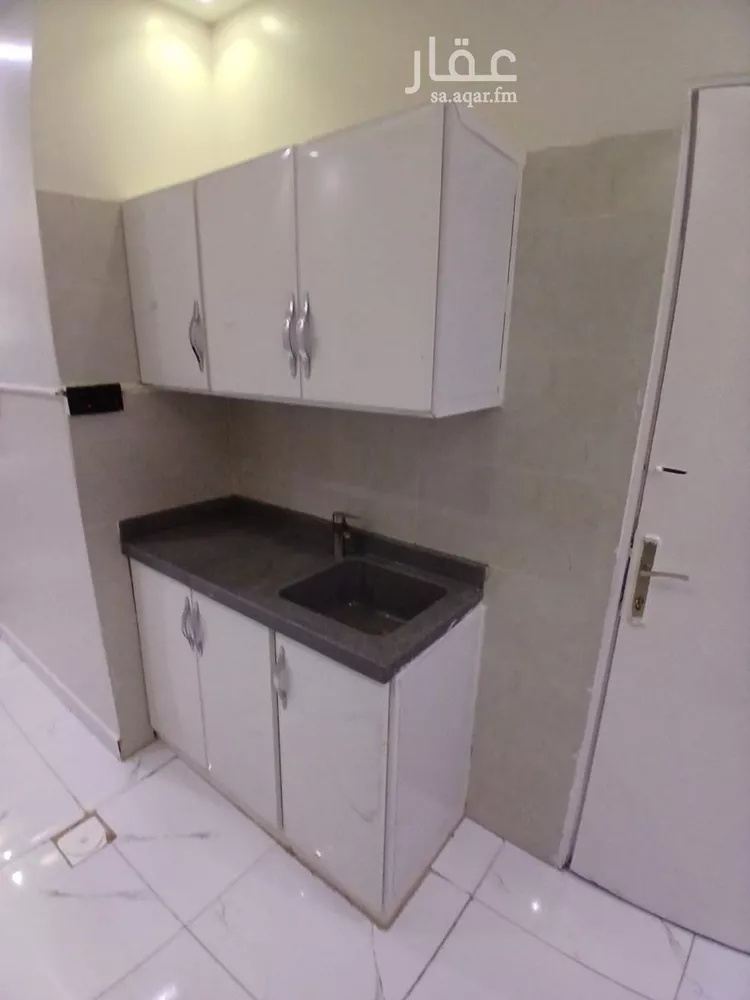 شقة للإيجار في شارع البحر الميت, حي إشبيلية, مدينة الرياض, منطقة الرياض صورة 3