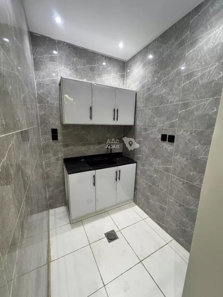 Studio for rent in Riyadh Al Yasmin 8
