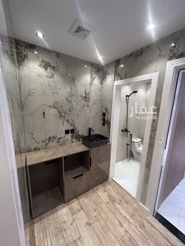 شقة للإيجار في شارع عبدالله بن شهيوين, حي الملقا, مدينة الرياض, منطقة الرياض صورة 2