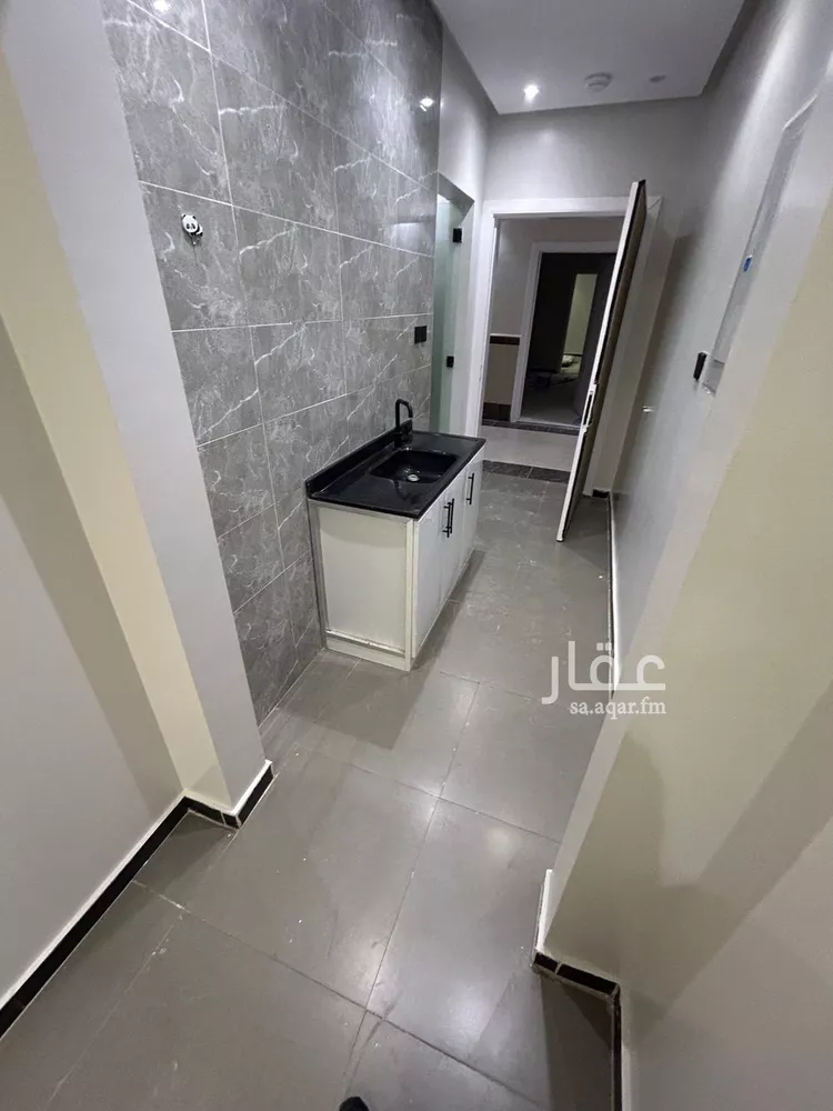 شقة للإيجار في شارع الامير ناصر بن سعود بن فرحان ال سعود, حي الياسمين, مدينة الرياض, منطقة الرياض صورة 2