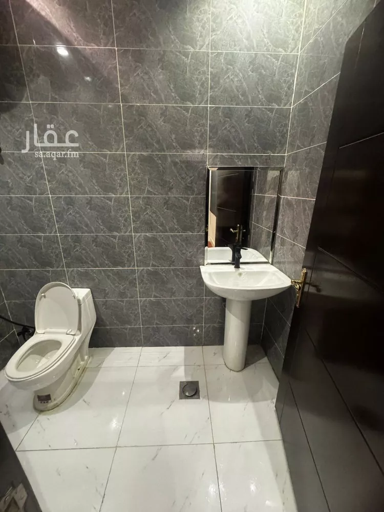 شقة للإيجار في شارع الأمير عبدالله بن سعود بن عبدالله صنيت, حي الصحافة, مدينة الرياض, منطقة الرياض
