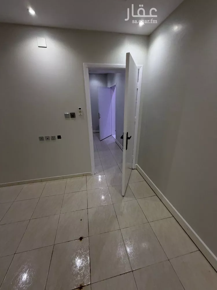 شقة للإيجار في شارع المدارة, حي اليرموك, مدينة الرياض, منطقة الرياض صورة 5