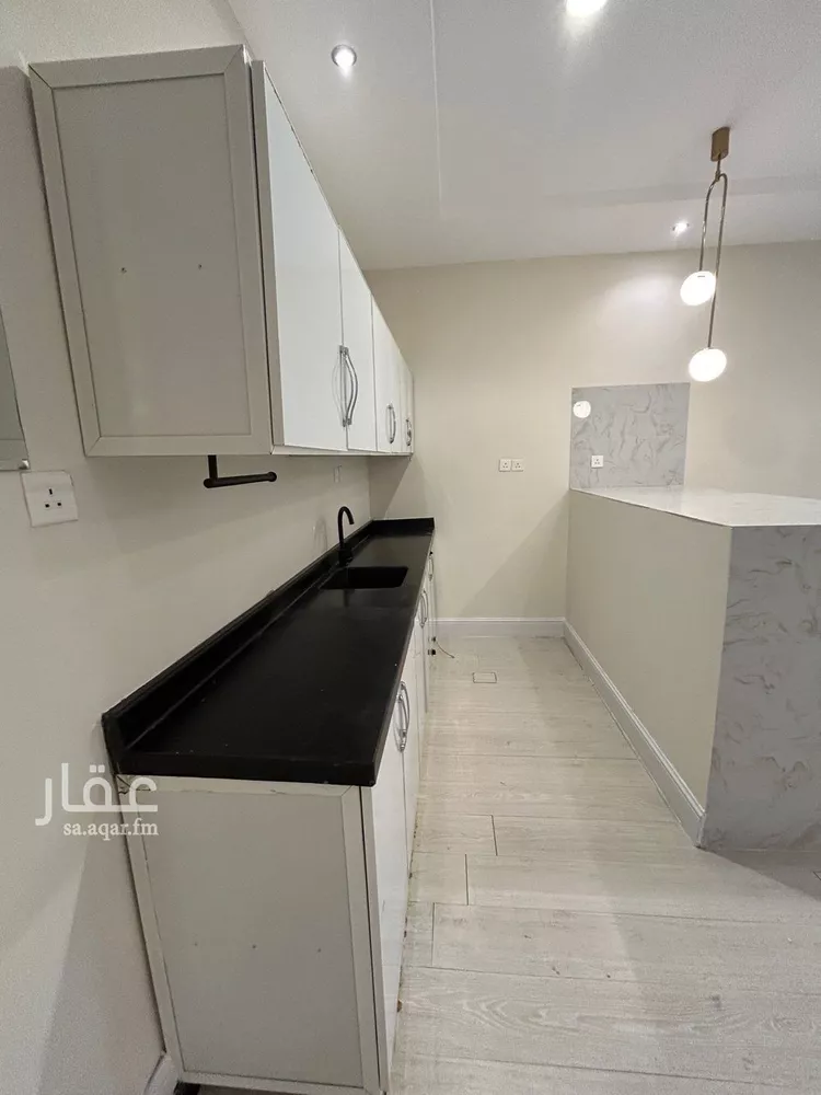 شقة للإيجار في شارع الأمير عبدالله بن سعود بن عبدالله صنيت, حي الصحافة, مدينة الرياض, منطقة الرياض صورة 2
