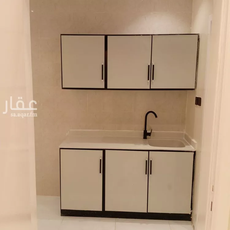 شقة للإيجار في شارع أحمد بن محمد السديري, حي القدس, مدينة الرياض, منطقة الرياض صورة 2