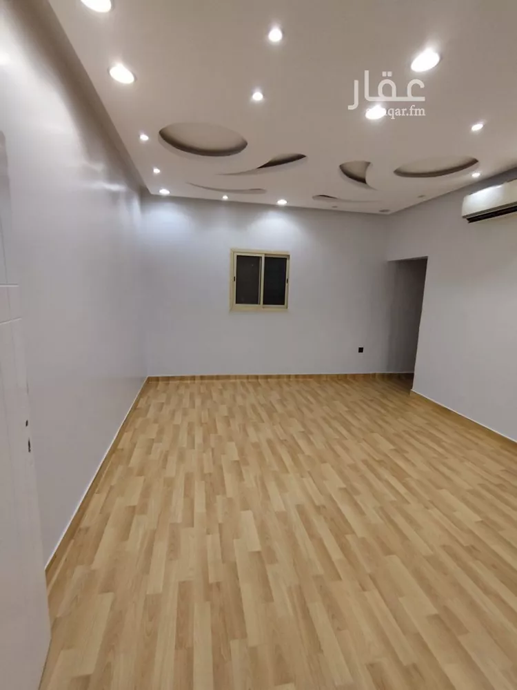 شقة للإيجار في شارع الشهارين, حي اليرموك, مدينة الرياض, منطقة الرياض