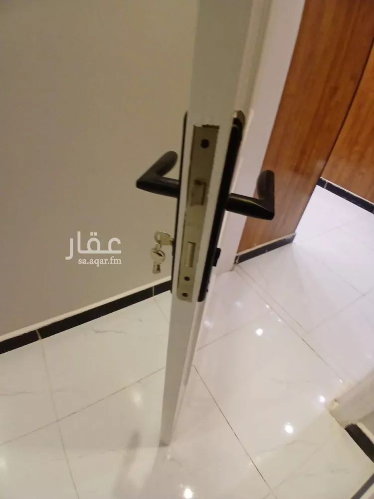 شقة للإيجار في شارع قلعة صلاح الدين, حي العقيق, مدينة الرياض, منطقة الرياض صورة 3