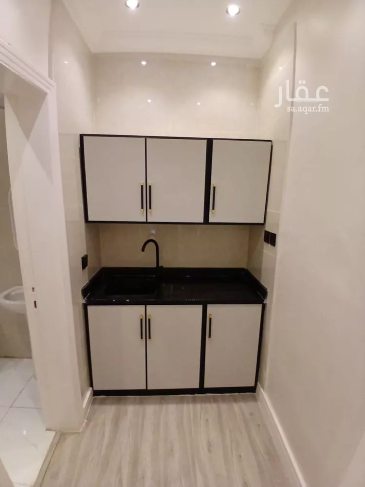 شقة للإيجار في شارع عبدالله بن شهيوين, حي الملقا, مدينة الرياض, منطقة الرياض صورة 4