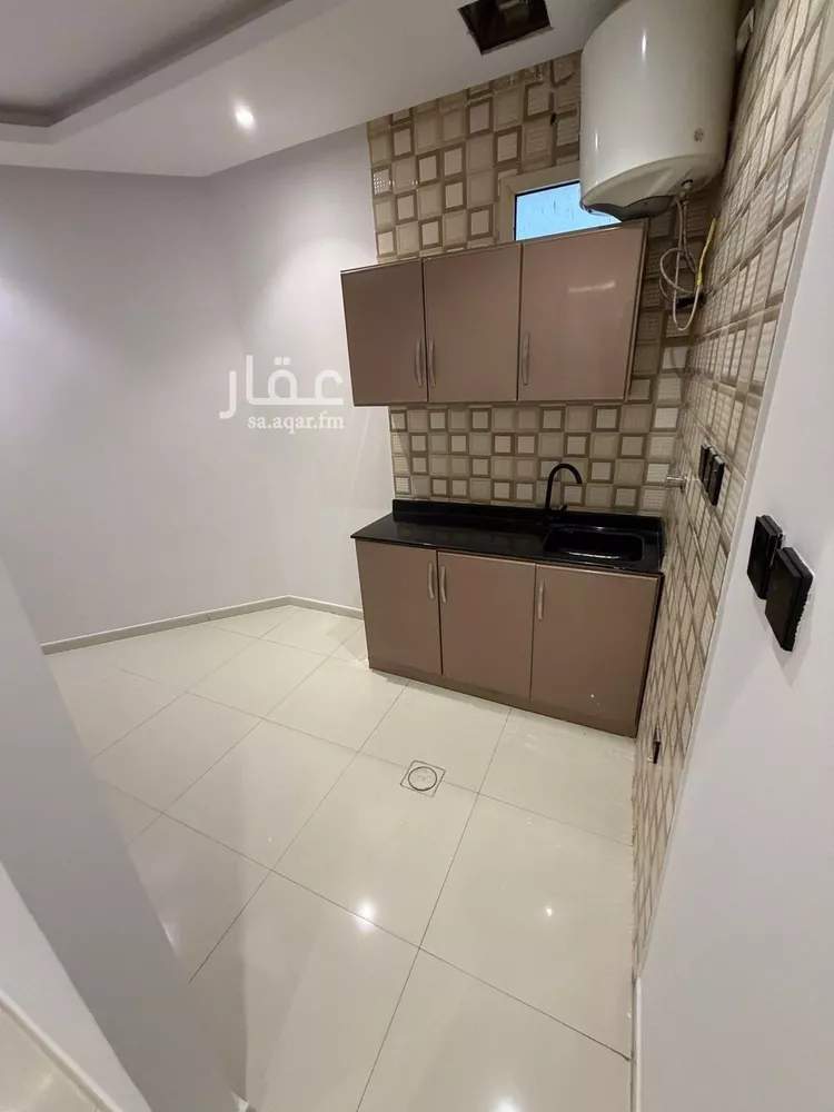 شقة للإيجار في شارع أبي جعفر المنصور, حي اليرموك, مدينة الرياض, منطقة الرياض