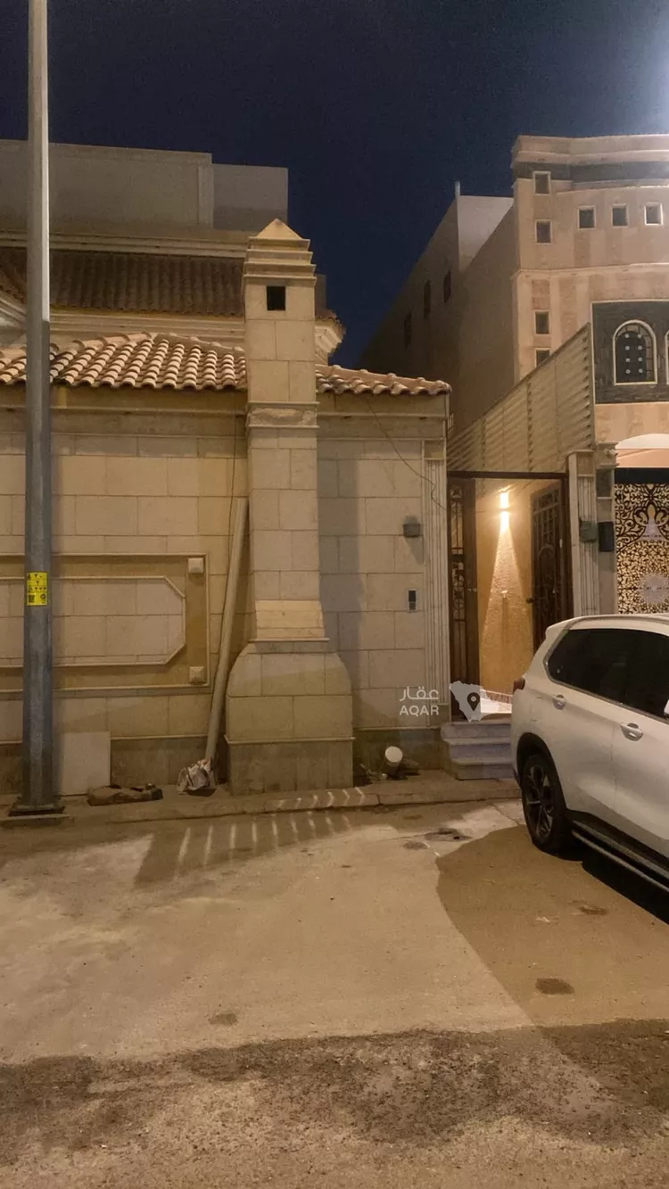 شقة للإيجار في شارع ثنيات, حي ظهرة لبن, مدينة الرياض, منطقة الرياض 5