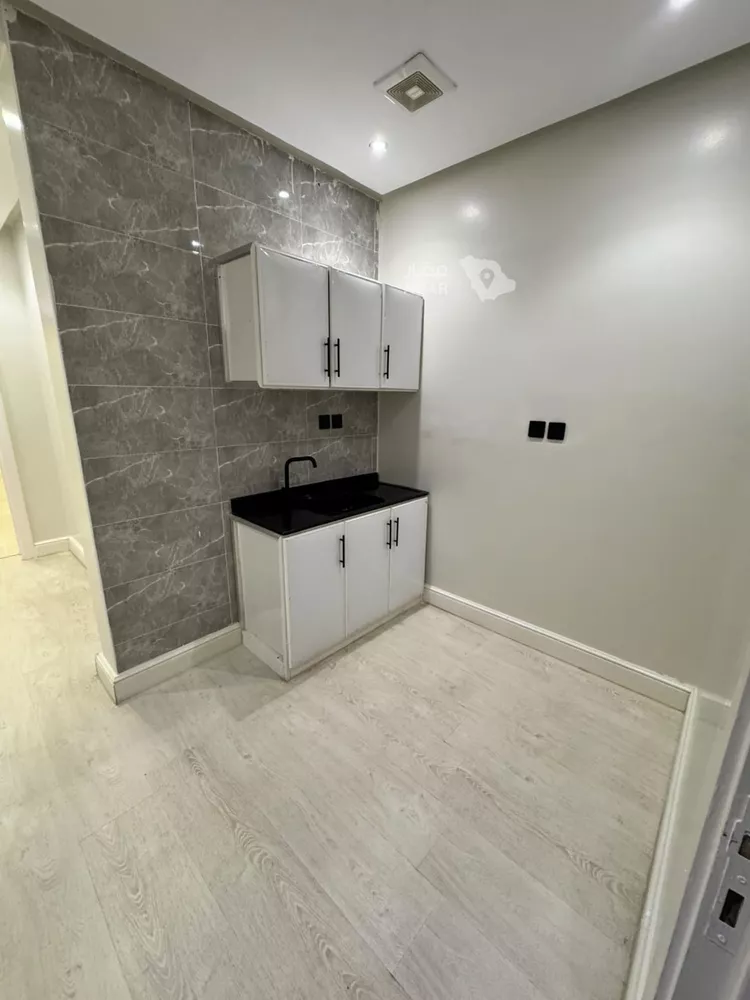 Apartment for Rent in Riyadh Al Yasmin 12