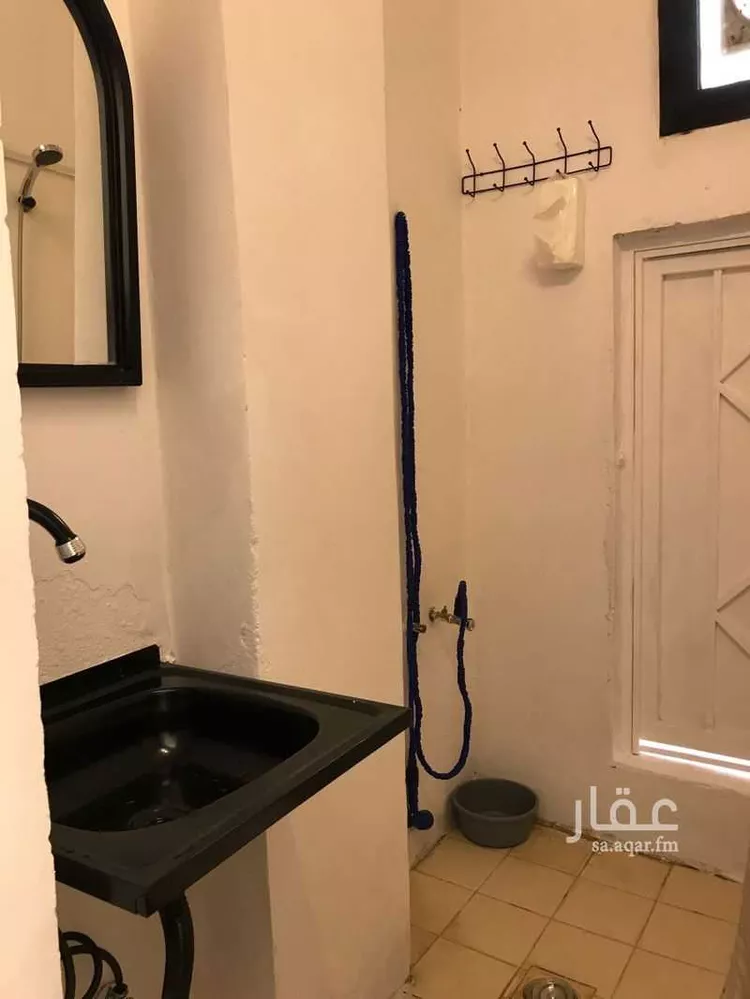 غرفة للإيجار في شارع رقم 14 ، حي الجزيرة ، الرياض ، منطقة الرياض