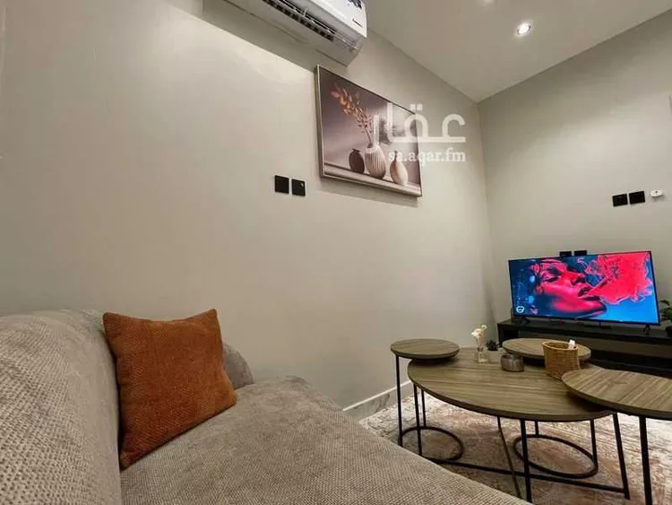 شقة مفروشة للحجز في شارع اسيد بن الخضير ، حي المصيف ، الرياض ، منطقة الرياض صورة 3