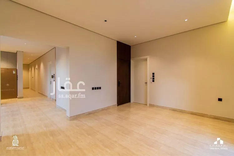 دور للبيع في شارع العمارات, حي أم الحمام الغربي, مدينة الرياض, منطقة الرياض صورة 3