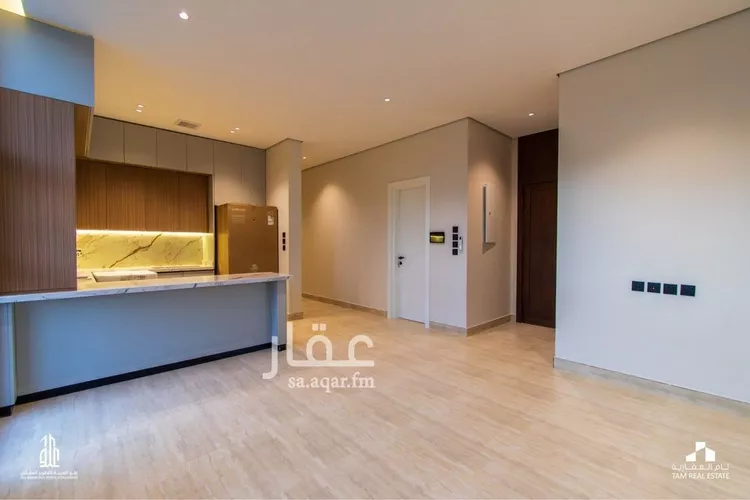 دور للبيع في شارع العمارات, حي أم الحمام الغربي, مدينة الرياض, منطقة الرياض صورة 4