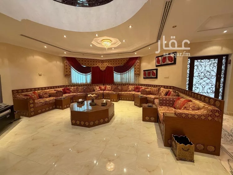 فيلا للبيع في شارع وادي الدواسر, حي الصحافة, مدينة الرياض, منطقة الرياض 7