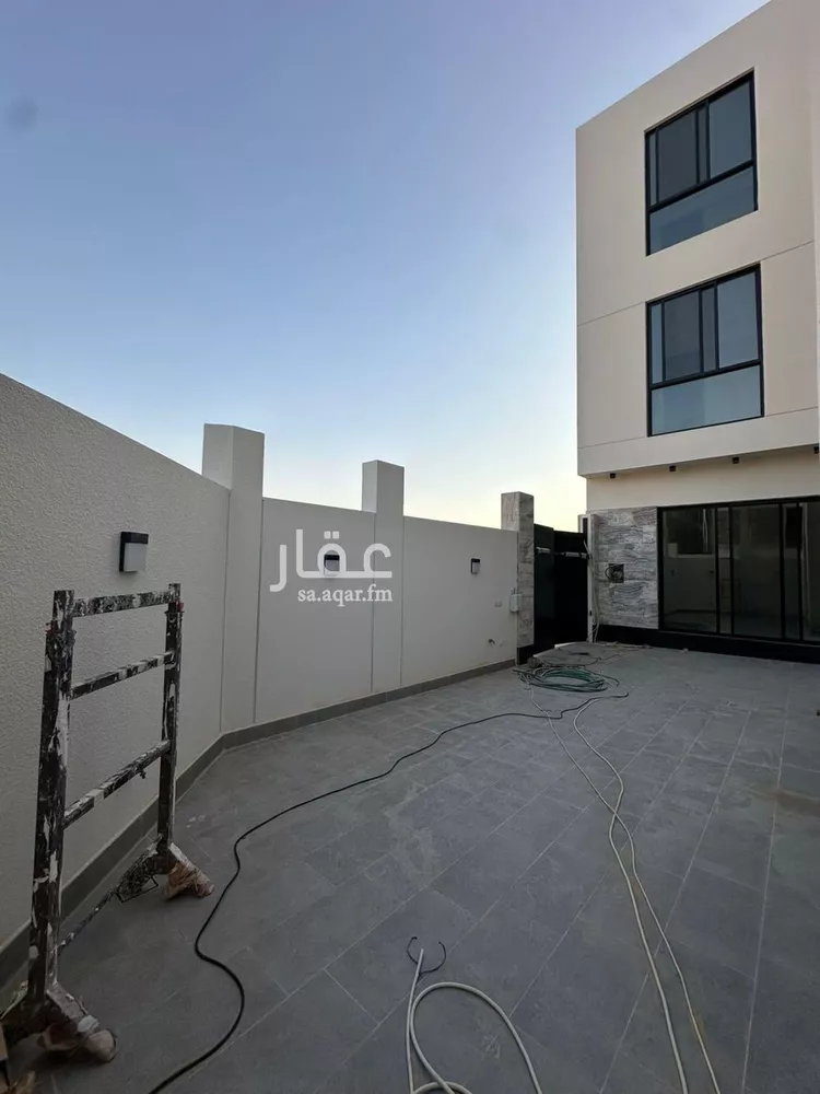 فيلا للبيع في شارع كرم الحربي, حي المهدية, مدينة الرياض, منطقة الرياض صورة 5