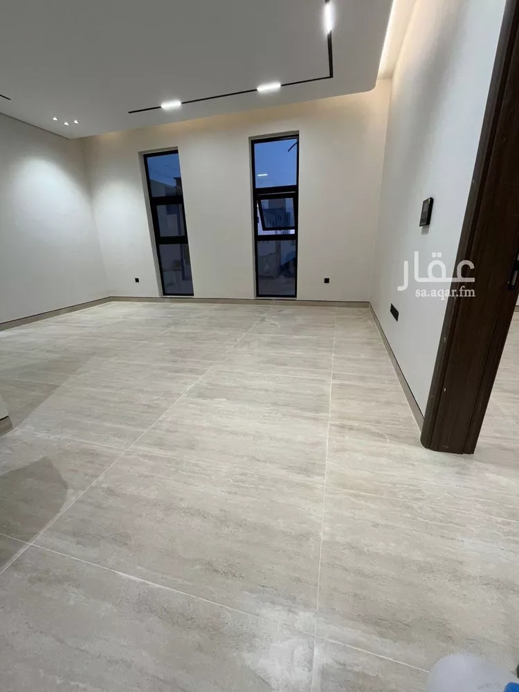 فيلا للبيع في شارع وادي الحسنا, حي المهدية, مدينة الرياض, منطقة الرياض صورة 5