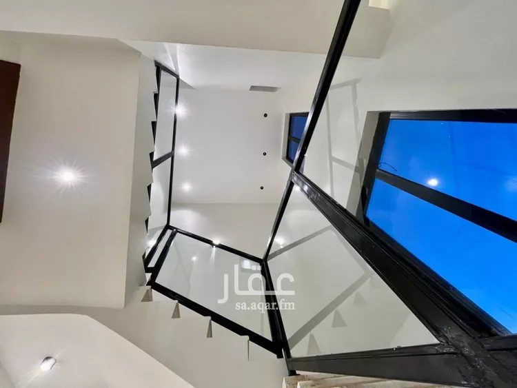 شقة للبيع في شارع بهاء الدين زهير, حي المهدية, مدينة الرياض, منطقة الرياض صورة 2