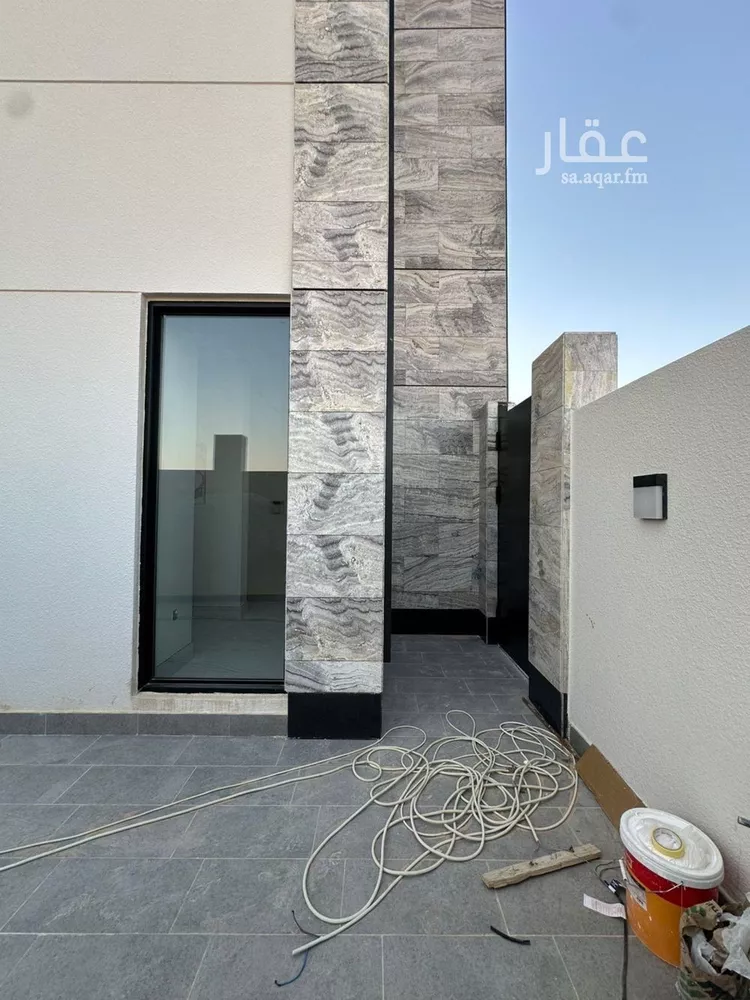 فيلا للبيع في شارع كرم الحربي, حي المهدية, مدينة الرياض, منطقة الرياض صورة 4