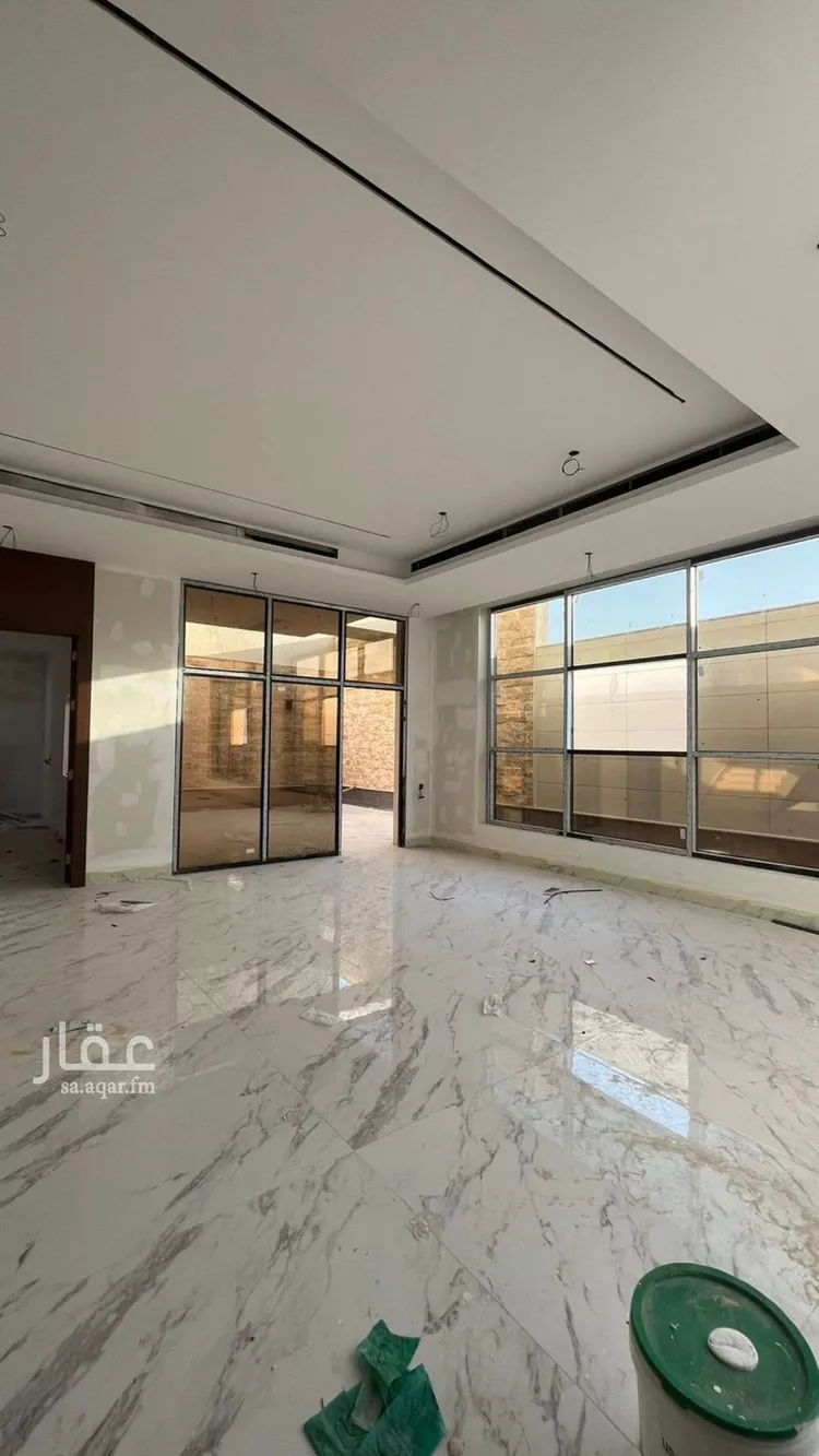 فيلا للبيع في شارع ابن صدقة الغرافي, حي المهدية, مدينة الرياض, منطقة الرياض