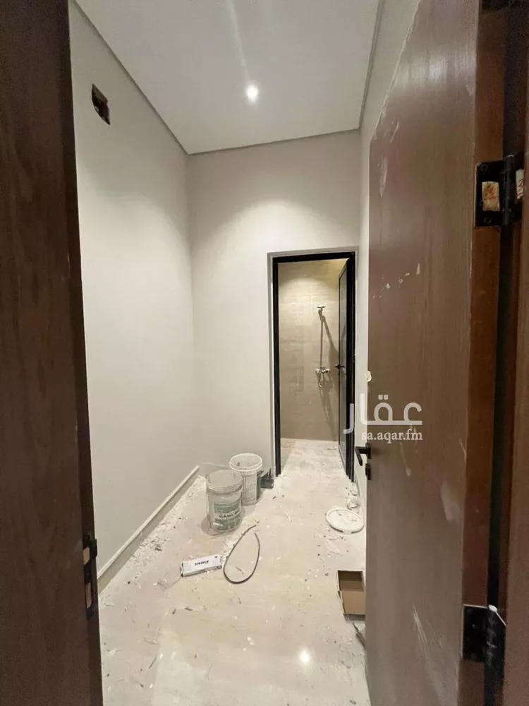 فيلا للبيع في شارع ابي علي الصيرفي, حي المهدية, مدينة الرياض, منطقة الرياض صورة 4