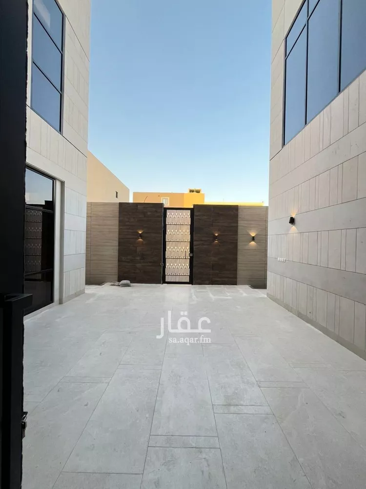 فيلا للبيع في شارع إبراهيم بن عمر الدميري, حي المهدية, مدينة الرياض, منطقة الرياض صورة 4