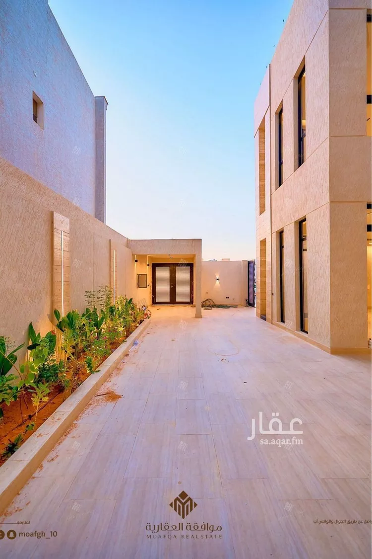 فيلا للبيع في شارع سعيد بن نافع, حي المهدية, مدينة الرياض, منطقة الرياض صورة 2
