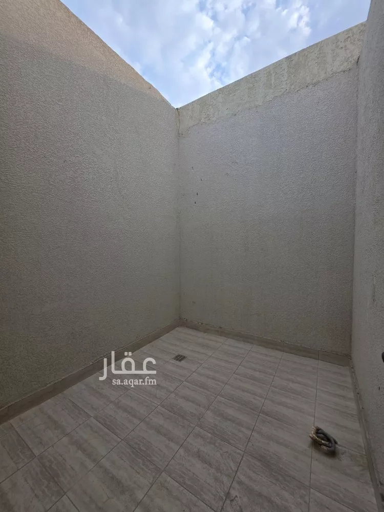 شقة للبيع في شارع سلمة العدوي, حي الزهرة, مدينة الرياض, منطقة الرياض 11