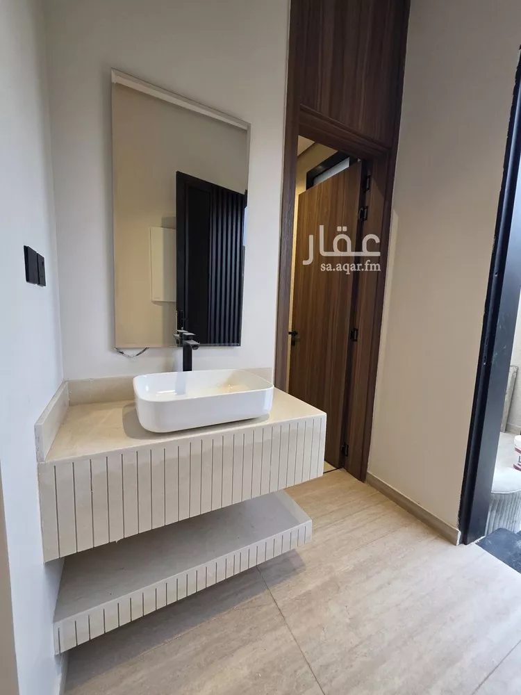 دور للبيع في شارع عبدالجليل الأوسي, حي ظهرة البديعة, مدينة الرياض, منطقة الرياض 13