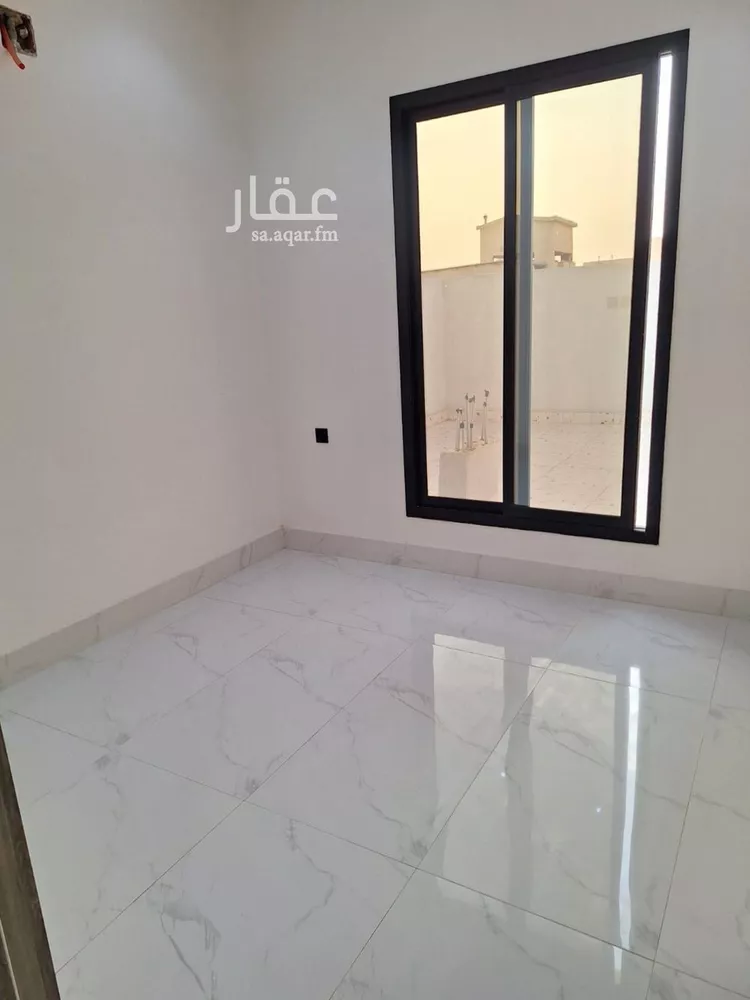 دور للبيع في شارع ابن القرطبي, حي العريجاء الغربي, مدينة الرياض, منطقة الرياض 7