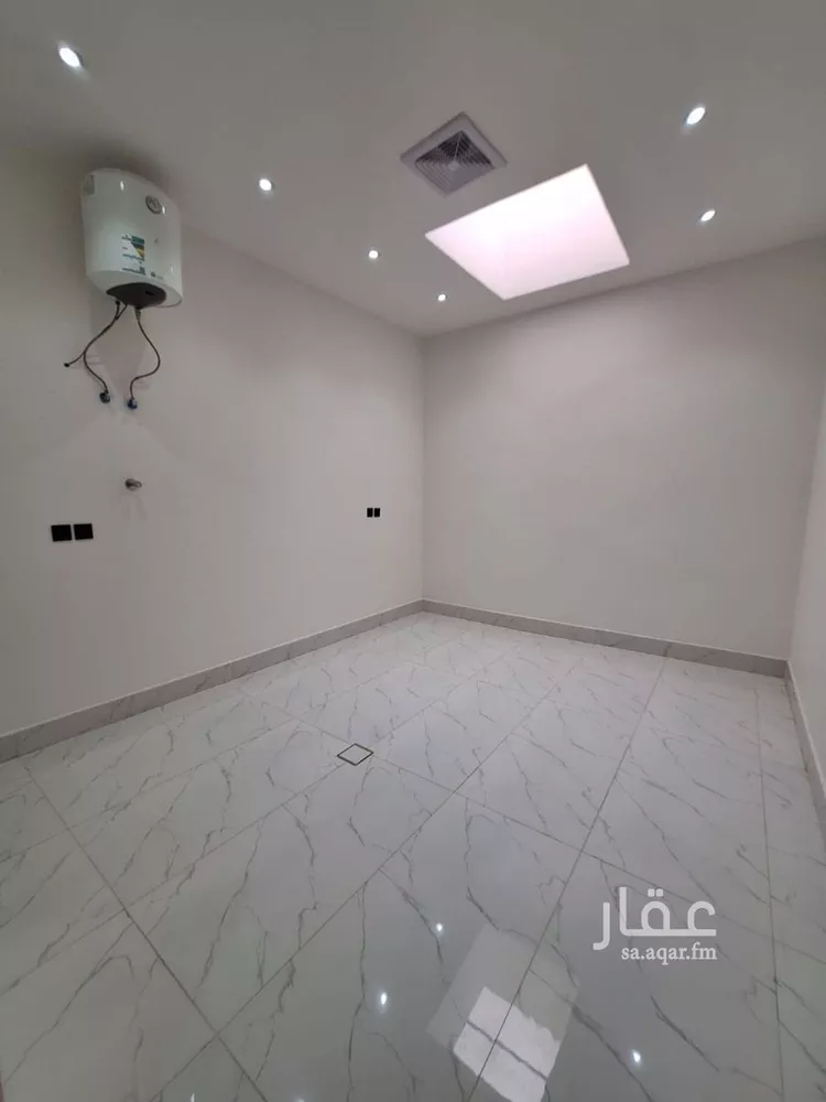دور للبيع في شارع ابن القرطبي, حي العريجاء الغربي, مدينة الرياض, منطقة الرياض 8
