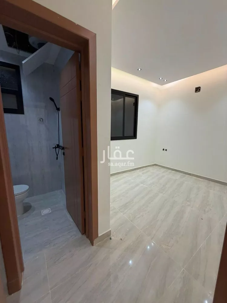 Villa for Sale in Riyadh Al Uraija Al Gharbiyah 12
