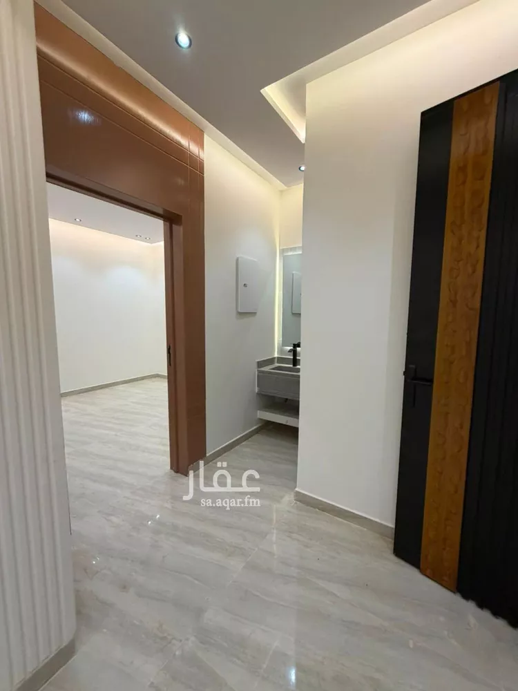 Villa for Sale in Riyadh Al Uraija Al Gharbiyah 15