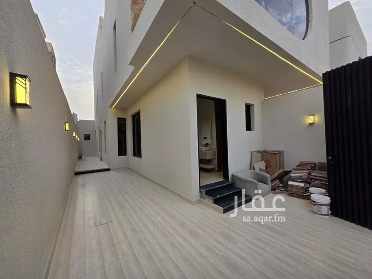 Floor for Sale in Riyadh Dhahrat Al Badi'ah