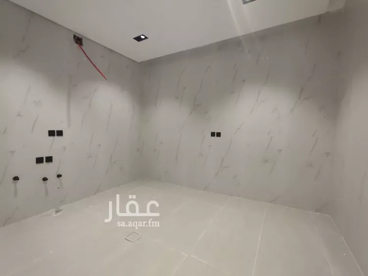 فيلا للبيع في شارع حسين الأبريقي, حي عكاظ, مدينة الرياض, منطقة الرياض صورة 2