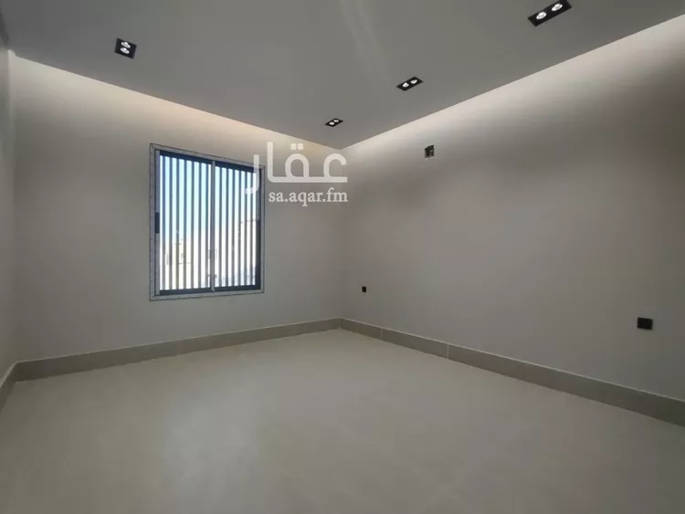 فيلا للبيع في شارع حسين الأبريقي, حي عكاظ, مدينة الرياض, منطقة الرياض صورة 3
