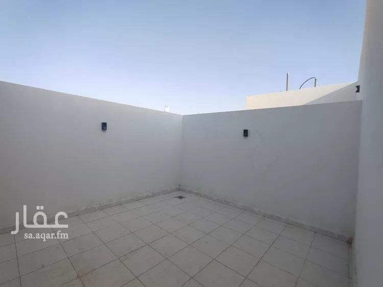 فيلا للبيع في شارع محمد السنوسي, حي العريجاء الغربي, مدينة الرياض, منطقة الرياض صورة 4