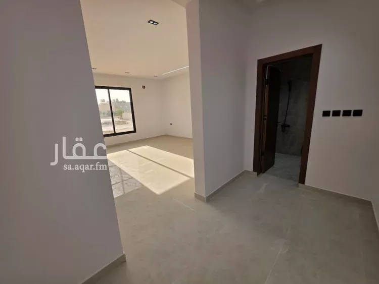 فيلا للبيع في شارع هانئ بن قبيصة, حي طويق, مدينة الرياض, منطقة الرياض 7
