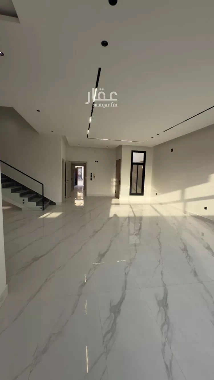 فيلا للبيع في شارع السخاء, حي العوالي, مدينة الرياض, منطقة الرياض صورة 3