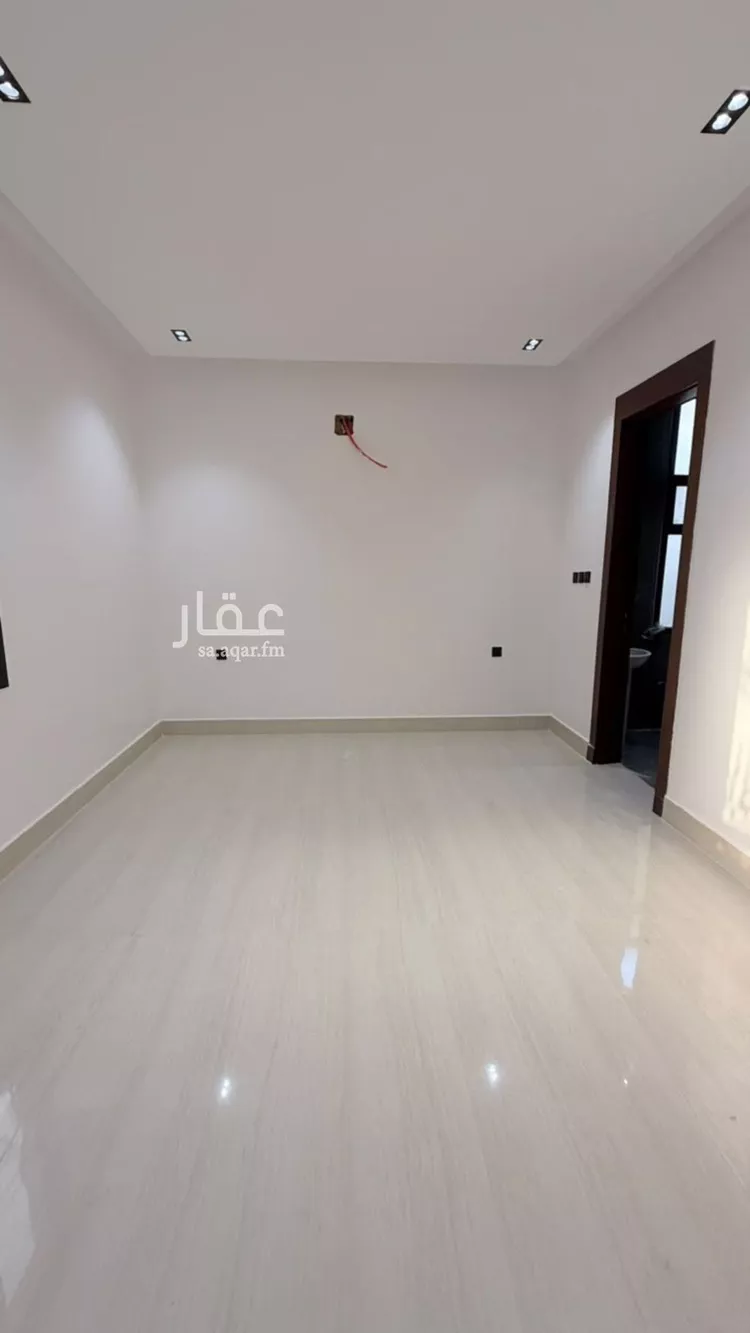 Villa for Sale in Riyadh Al Uraija Al Gharbiyah 9