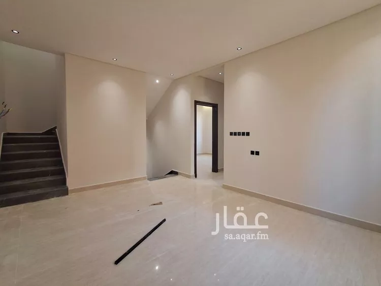 فيلا للبيع في شارع الحوير, حي طويق, مدينة الرياض, منطقة الرياض صورة 2