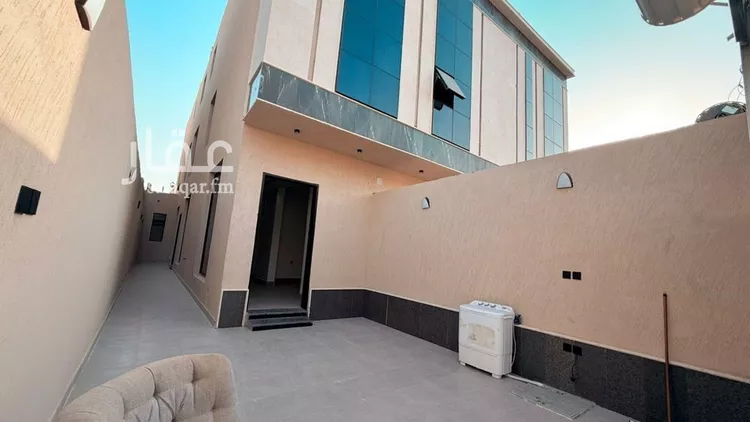 دور للبيع في شارع فارس العشيره, حي طويق, مدينة الرياض, منطقة الرياض صورة 2