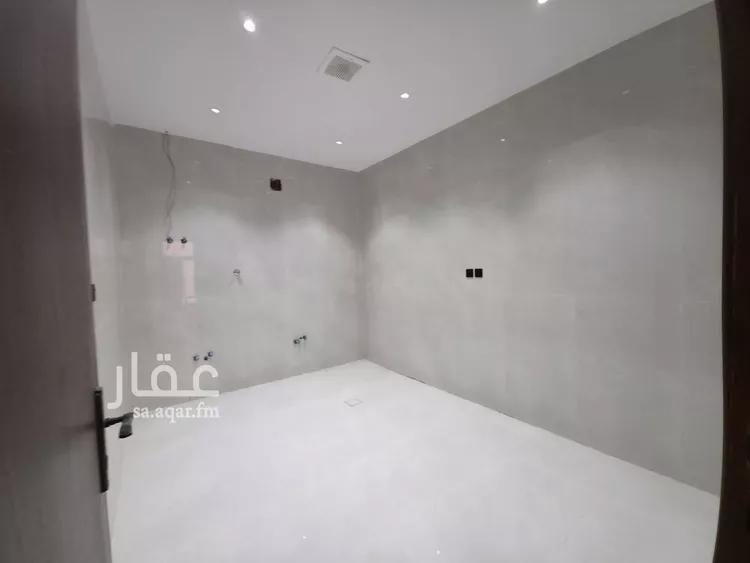 Floor for Sale in Riyadh Tuwaiq صورة 4