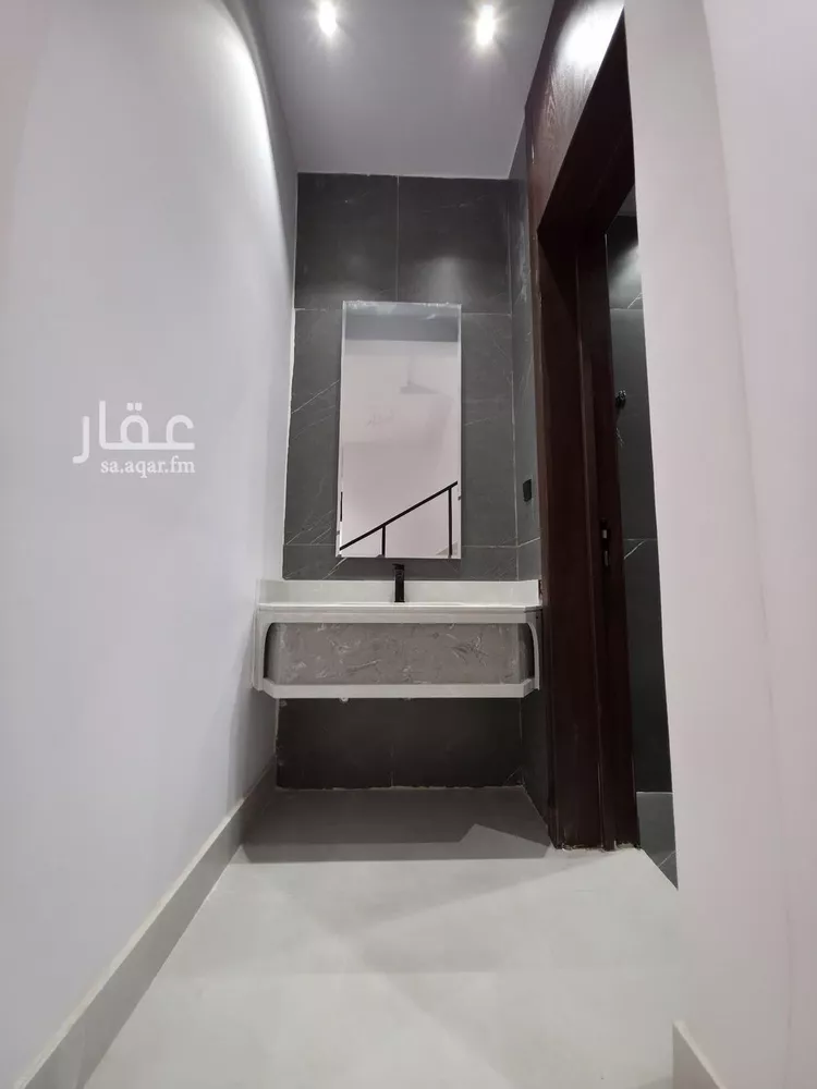 فيلا للبيع في شارع حيدة بن معاوية, حي طويق, مدينة الرياض, منطقة الرياض 12