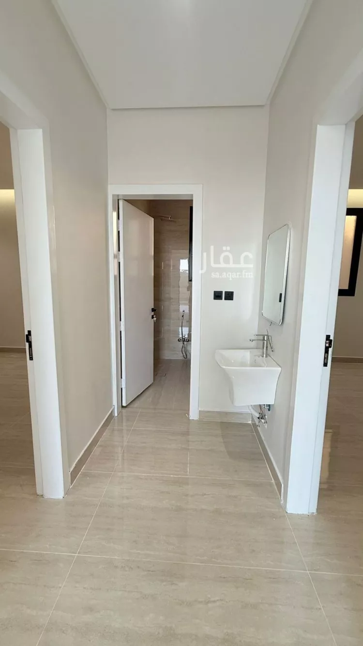 فيلا للبيع في شارع بصيره, حي طويق, مدينة الرياض, منطقة الرياض صورة 4